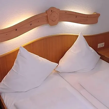Adler Post Szálloda Lenzkirch