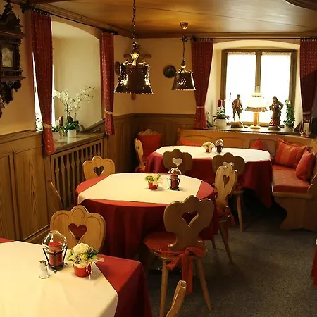 Hotel Adler Post 3*