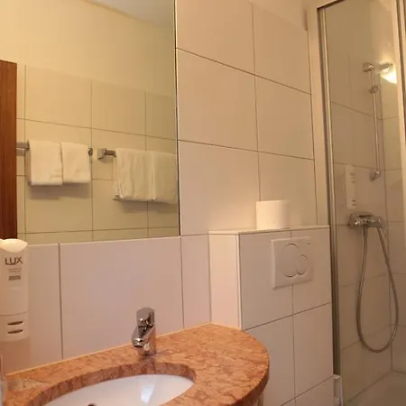 Adler Post Hotel 3*