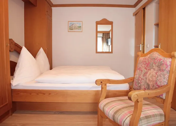 Adler Post Hotell 3*